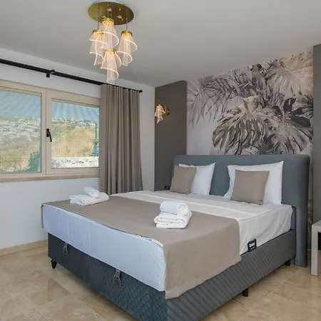 Bodrumda Essiz Deniz Manzarali Lueks Boss 1 Villa *