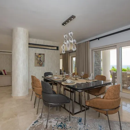 Bodrumda Essiz Deniz Manzarali Lueks Boss 1 Villa *