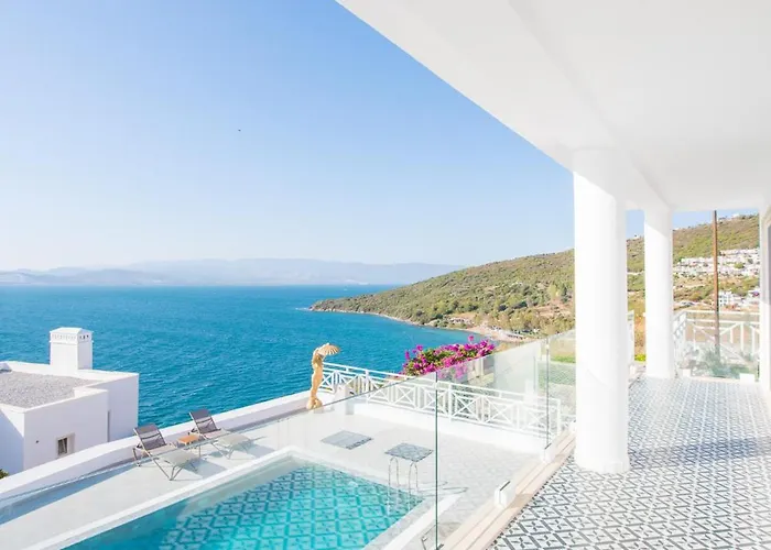 Bodrumda Essiz Deniz Manzarali Lueks Boss 1