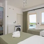 Bodrumda Eşsiz Deniz Manzaralı Lüks Boss 1 *