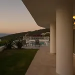 Bodrumda Eşsiz Deniz Manzaralı Lüks Boss 1 Milas