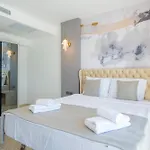 Bodrumda Eşsiz Deniz Manzaralı Lüks Boss 1 *