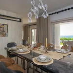 Bodrumda Eşsiz Deniz Manzaralı Lüks Boss 1 Milas