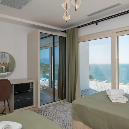 Villa Bodrumda Essiz Deniz Manzarali Lueks Boss 1 Milas