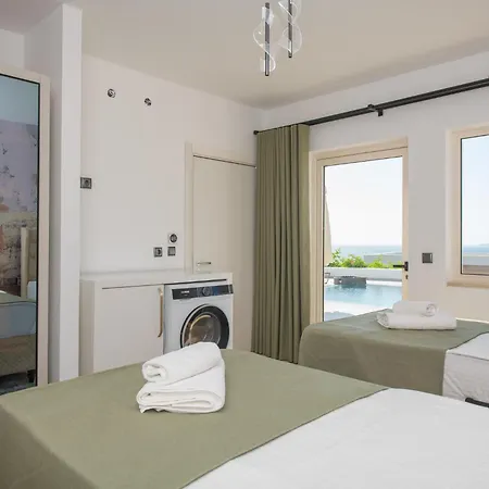 Bodrumda Essiz Deniz Manzarali Lueks Boss 1 *