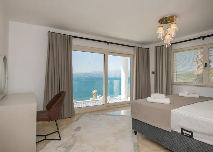 Bodrumda Essiz Deniz Manzarali Lueks Boss 1 Vila