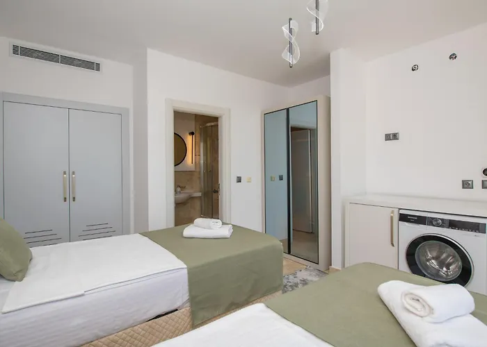 Vila Bodrumda Essiz Deniz Manzarali Lueks Boss 1 *