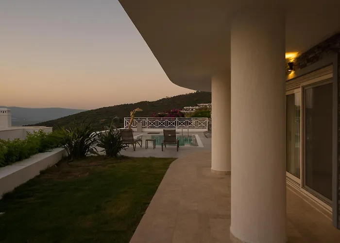 Bodrumda Essiz Deniz Manzarali Lueks Boss 1 Milas